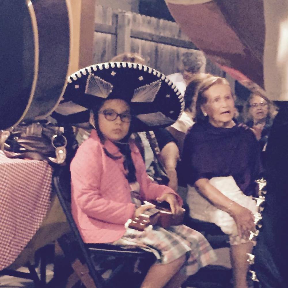 Meet your Posher, Lorena